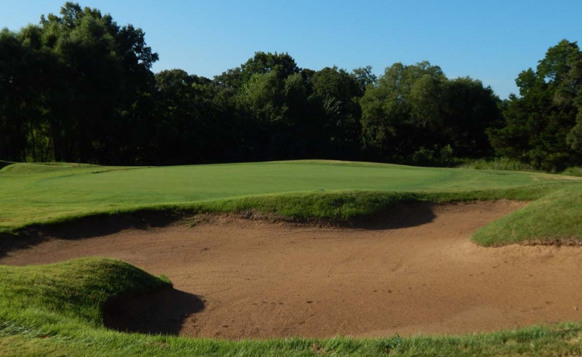 homeimage 2 of course with sand trap